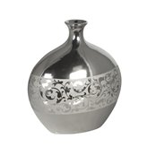 Srebrny wazon w okrągłym płaskim kształcie urozmaicony kwietnym zeszronionym motywem