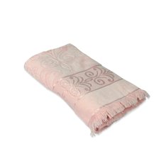 Ręcznik żakardowy w kolorze różowym z ozdobnym strzępieniem na końcach 50x90