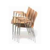 Drewniane krzesło treningowe z podłokietnikami z możliwością układania w stosy Bene KIZZ