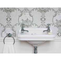 Umywalka ścienna z porcelany Vitreous China z ręcznym spłukiwaniem Burlington Bathrooms Edwardian