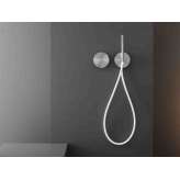 Dwuuchwytowa bateria ścienna z główką prysznicową Ceadesign CIR 04