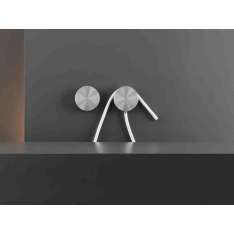 Dwuuchwytowa bateria ścienna z główką prysznicową Ceadesign Circle 07