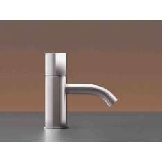 Bateria umywalkowa 1-otworowa ze stali nierdzewnej Ceadesign Duet 02