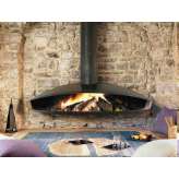 Centralny, wiszący kominek stalowy Focus creation ANTÉFOCUS