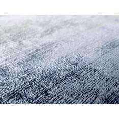 Dywanik z wiskozy wykonany ręcznie w jednolitym kolorze G.T.Design In-Canto ACQUERELLO