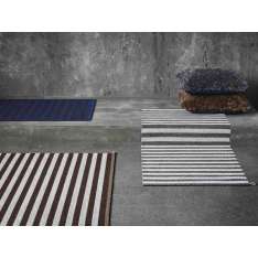 Prostokątny dywanik wełniany w paski Kasthall NARROW STIPE ICON