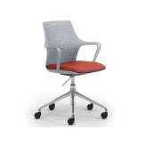 Obrotowe krzesło biurowe z polipropylenu z podłokietnikami Leyform Ipa