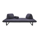 Dwuosobowa sofa ogrodowa z tkaniny na płozach Ligne Roset MURTOLI