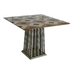 Kwadratowy drewniany stolik do kawy Lola Glamour TORNEADA