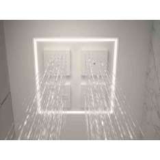 Głowica prysznicowa Solid Surface zamontowana na suficie LED MOMA Design MULTISHOWER