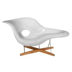 Fotel Bird biały - włókno szklane | drewno | metal