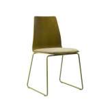 Wielowarstwowe krzesło drewniane na podstawie sań z wbudowaną poduszką New Life Tecla SE03 BASE 20