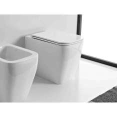 Podłogowa toaleta ceramiczna Scarabeo Ceramiche Teorema 2.0