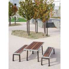 Univers et Cité Zéo Table