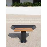 Univers et Cité Oria Stool