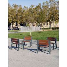 Univers et Cité Cléo Armchair