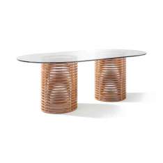 Seóra Seóra | Grand Isola Dining Table