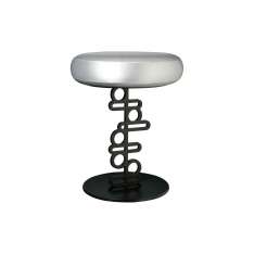 Quodes Ken stool