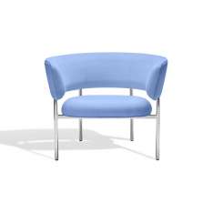 møbel copenhagen Font bold lounge armchair | lavender blue