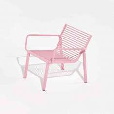 mmcité stack | armchair with backrest and armrests