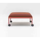 MDD Stilt pouf