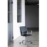 Magnus Olesen Butterfly Swivel High