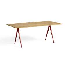 Hay Pyramid Table 02