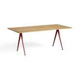 Hay Pyramid Table 02