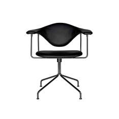 Gubi Masculo Swivel Chair