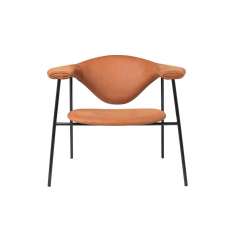 Gubi Masculo Lounge Chair – 4-legged metal version