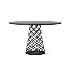 Gubi Aoyama Table
