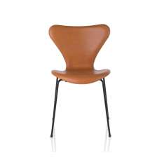 Fritz Hansen Series 7™ | 3107