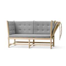 Fredericia Furniture The Spoke-back Sofa