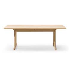 Fredericia Furniture The Shaker Table