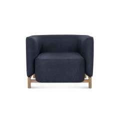 Fameg B-1806 armchair