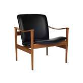 Design Within Reach Modell 711 Chair