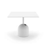 Derlot Tonne 900 square table