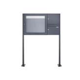 Briefkasten Manufaktur Basic | Standbriefkasten mit Schaukasten BASIC 3894 ST-T - 710x660 - RAL 7016 anthrazitgrau Rechts