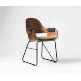 BD Barcelona Showtime chair - sled base
