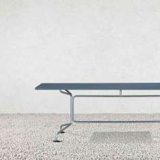 Atelier Alinea Agora garden table