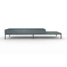 Artifort 070 | Daybed 2.5-seater with table 259 x 73 cm