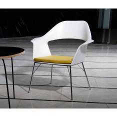 AMOS DESIGN Brno armchair